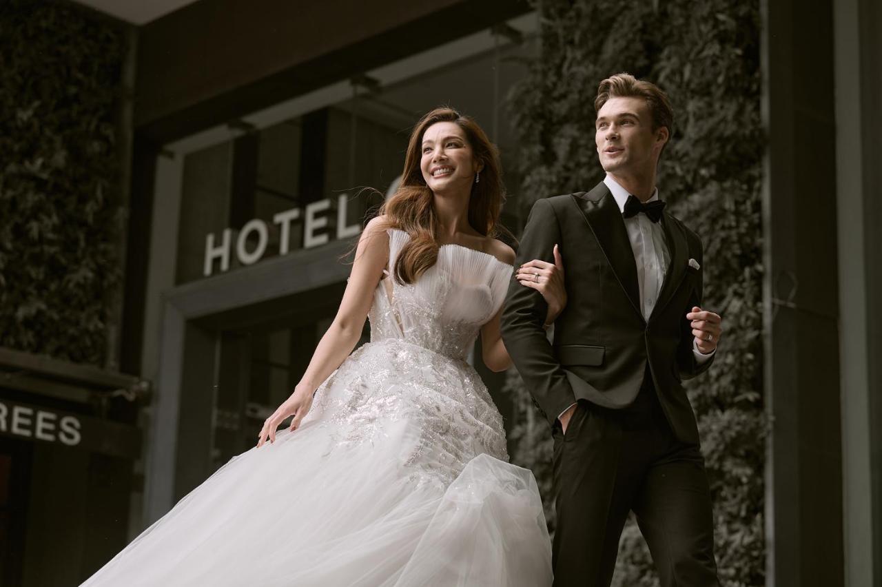 Pullman Bangkok Hotel G Εξωτερικό φωτογραφία Wedding couple